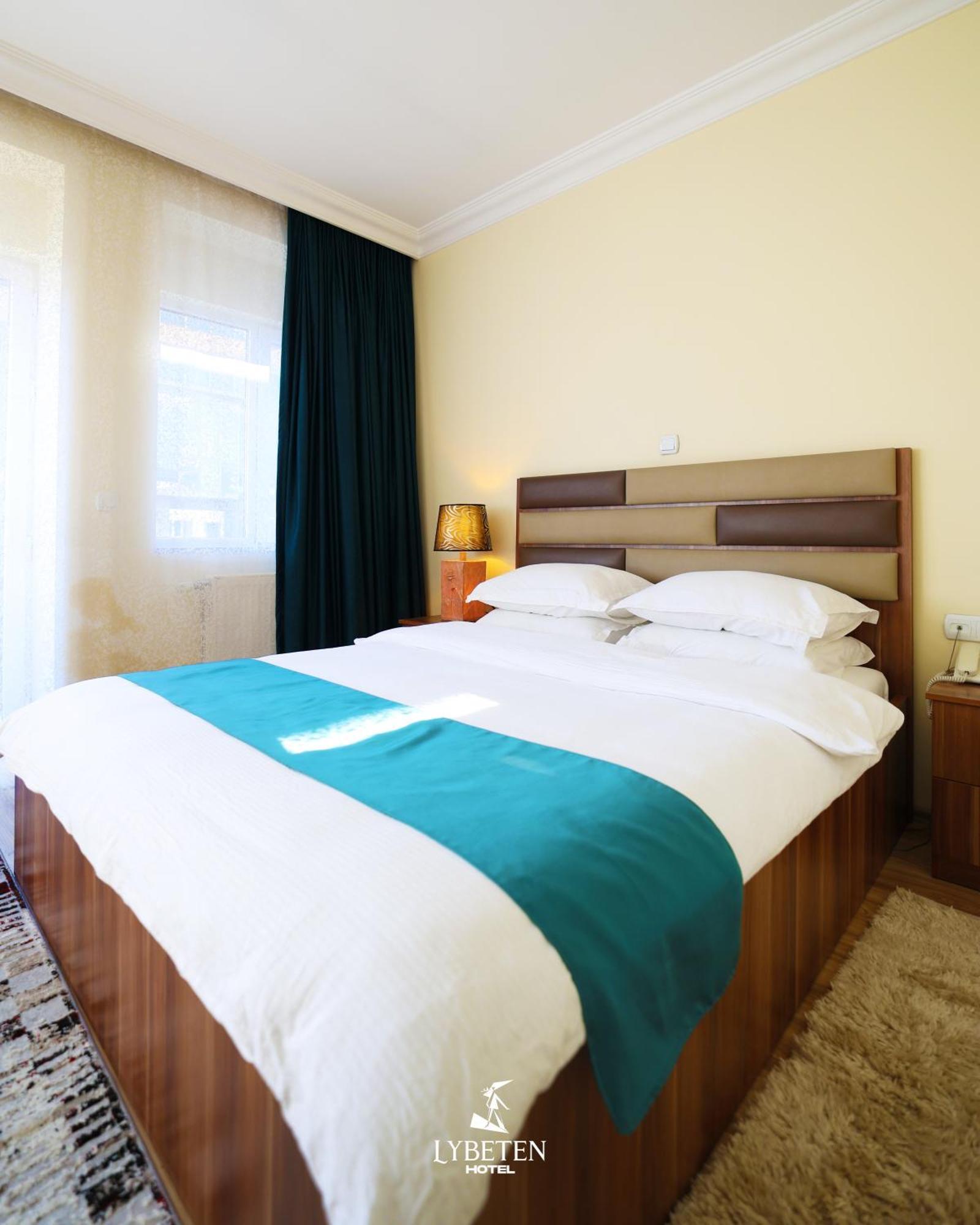 Hotel Lybeten Ferizaj Extérieur photo