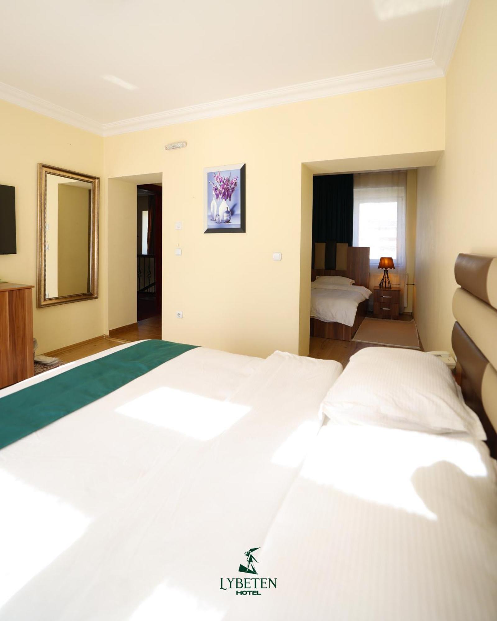 Hotel Lybeten Ferizaj Extérieur photo